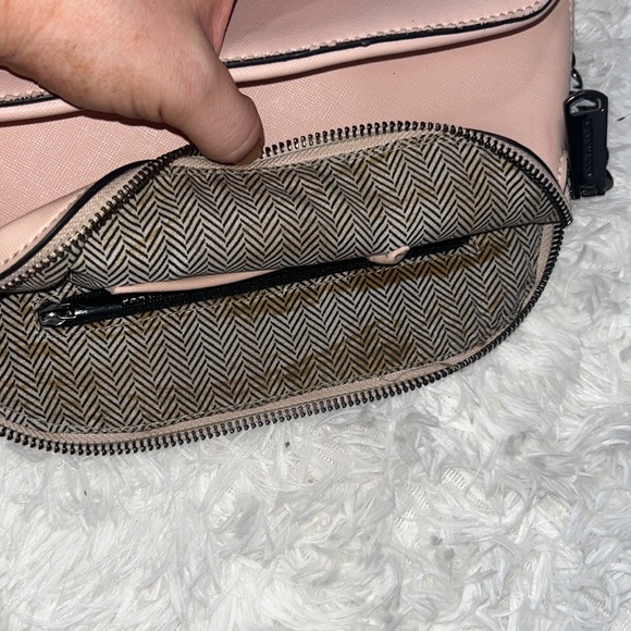 Steve Madden Blush Pink Chain Crossbody Mini Purse - Picture 7 of 11